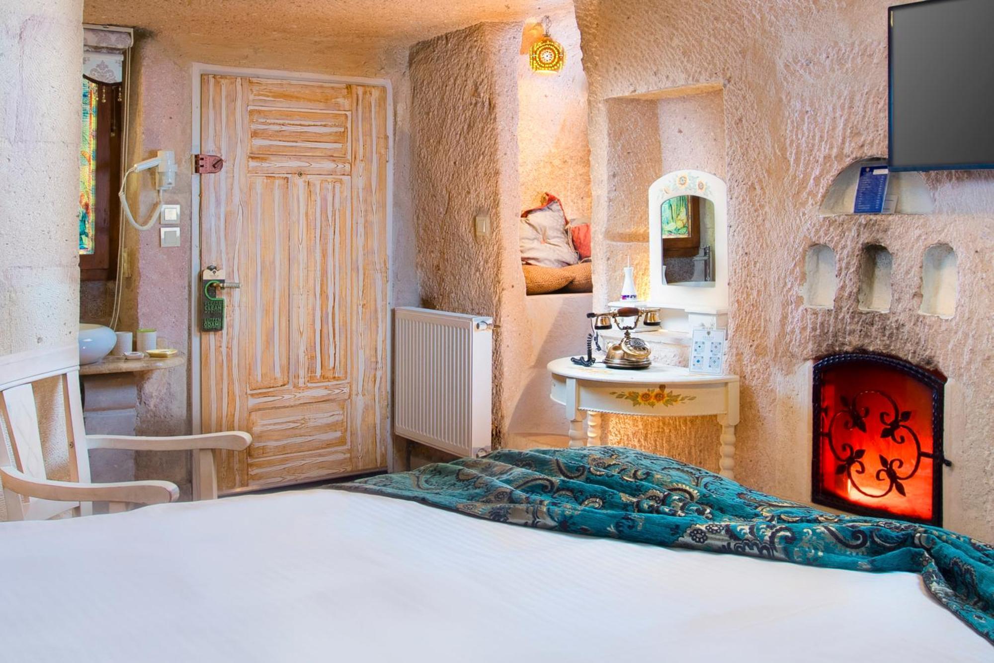 Cappadocia Fairy Chimneys Selfie Cave Hotels - Special Class Üçhisar Exterior foto