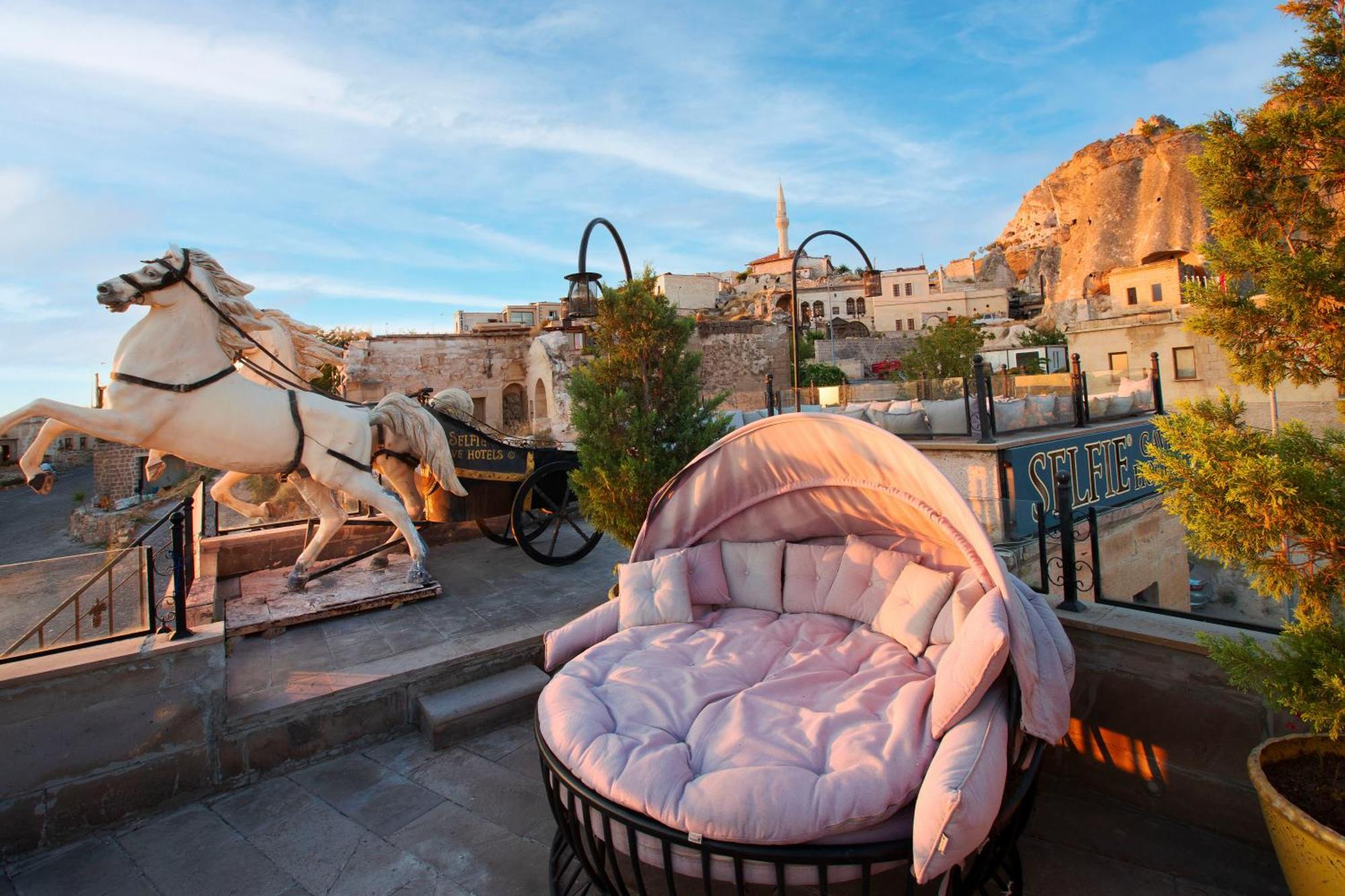 Cappadocia Fairy Chimneys Selfie Cave Hotels - Special Class Üçhisar Exterior foto